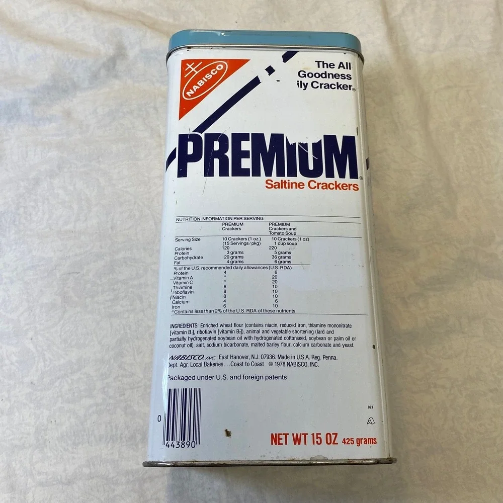 Vintage 1978 Nabisco Premium Saltine Crackers Tin Canister 15 Oz Blue Lid